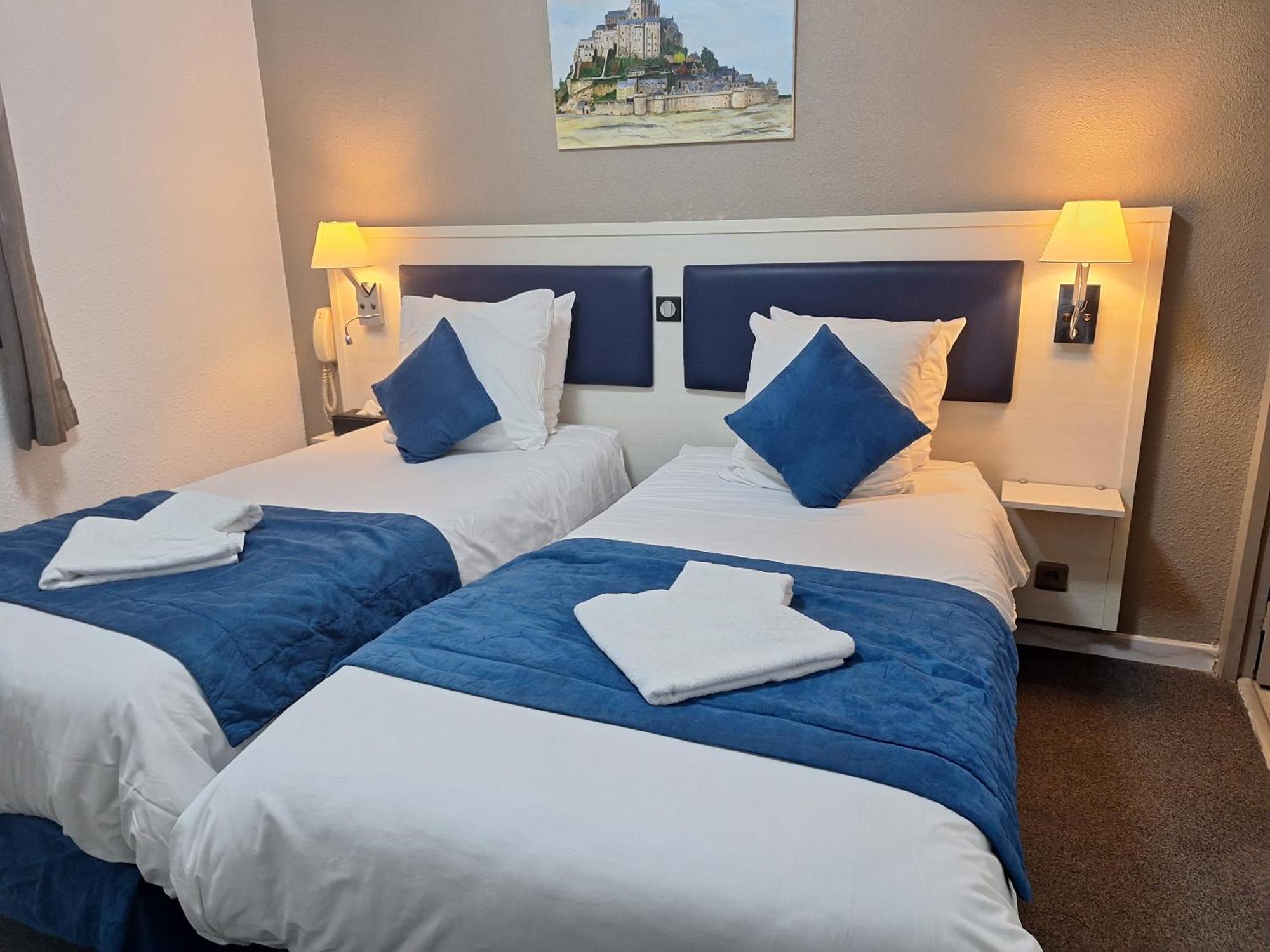 Hotel Les Alizes Puget-Théniers 部屋 写真